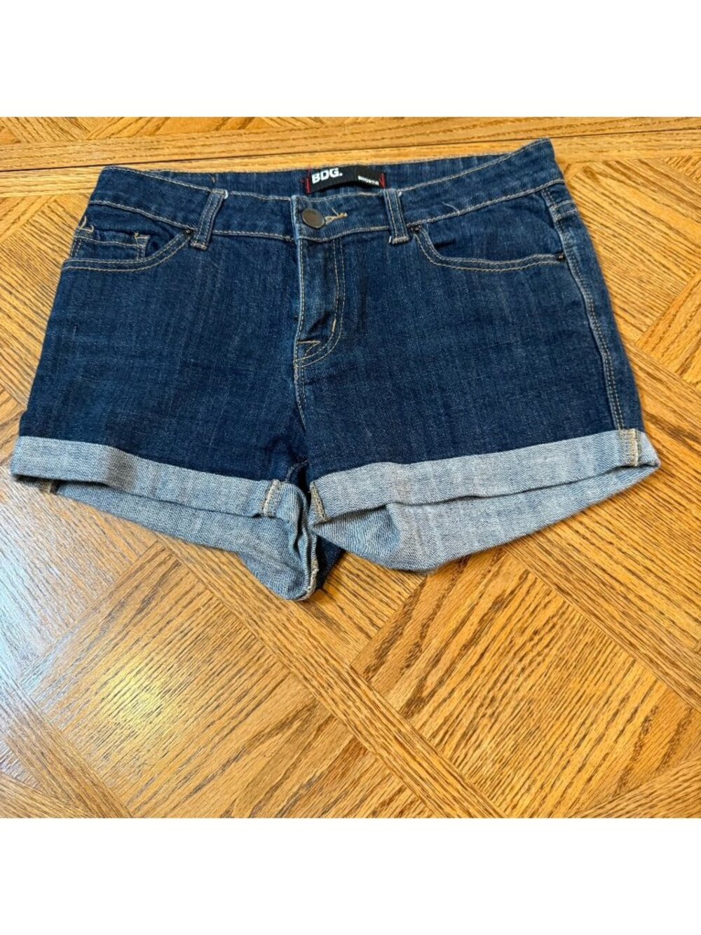 BDG Urban Outfitters Shortie Denim Shorts Size 28 Dark Wash Cuffed Stretch